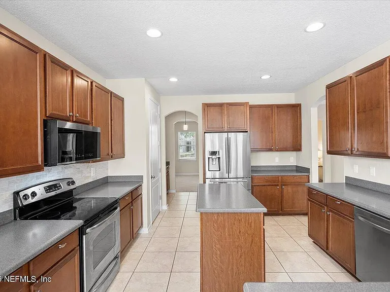 12174 Wynnfield Lakes Cir — Photo 13