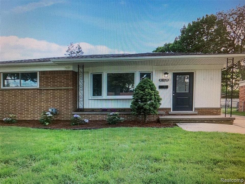 1st image of 20500 Ardmore Park Dr