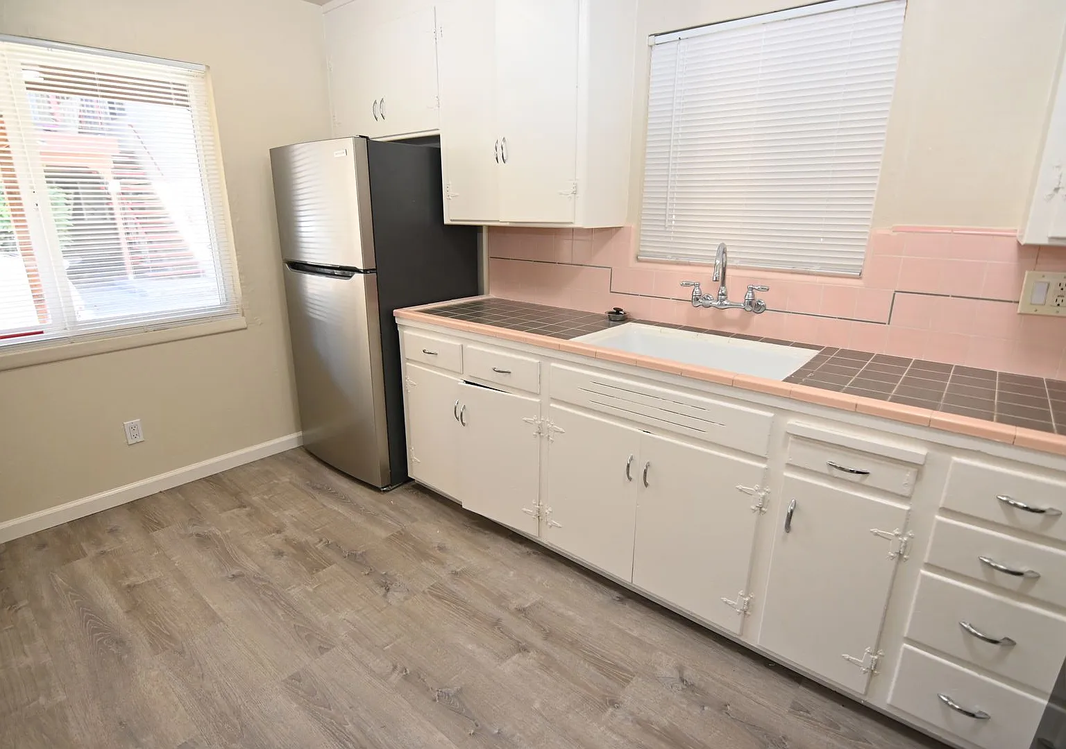 3176 Cadillac Drive — Photo 4