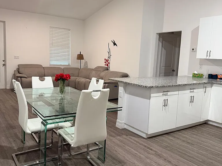 5037 N Dogwood Cir — Photo 10