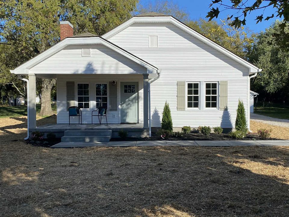 1st image of 622 Deery St