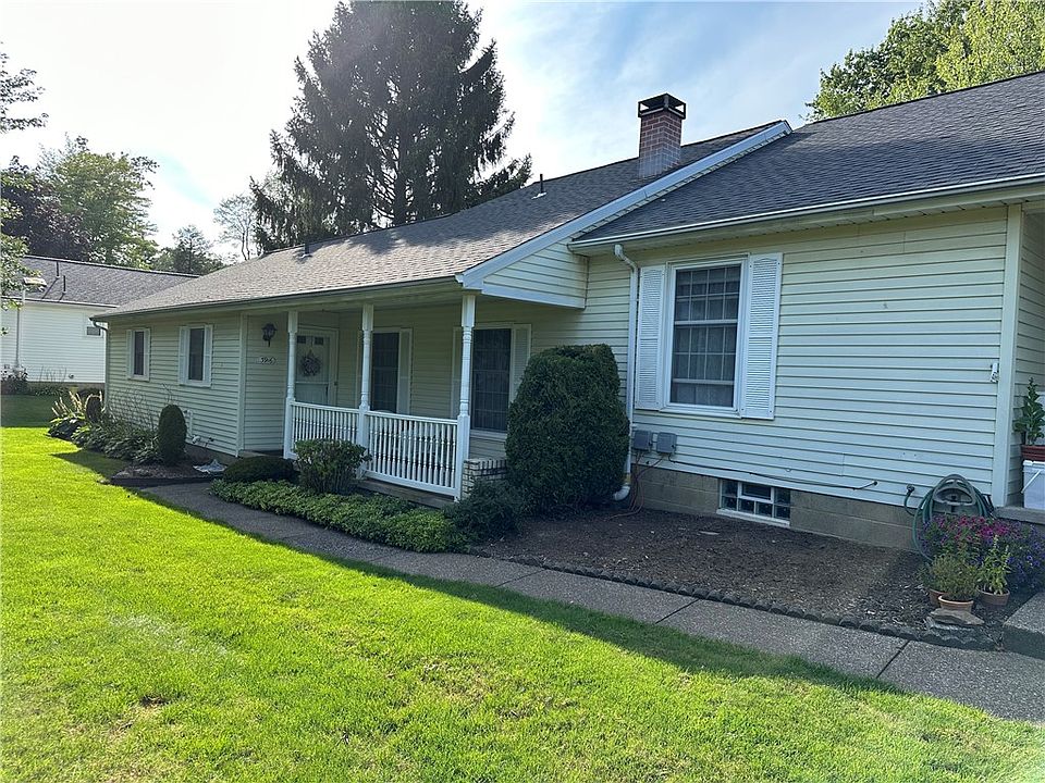 1st image of 3916 Greenway Dr #13