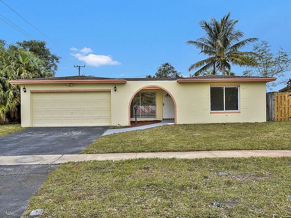 2nd image of 2301 NW 84th Way