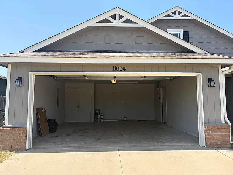 2 car large garage