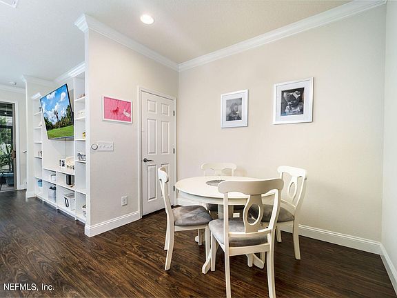 4th image of 7041 Butterfly Ct