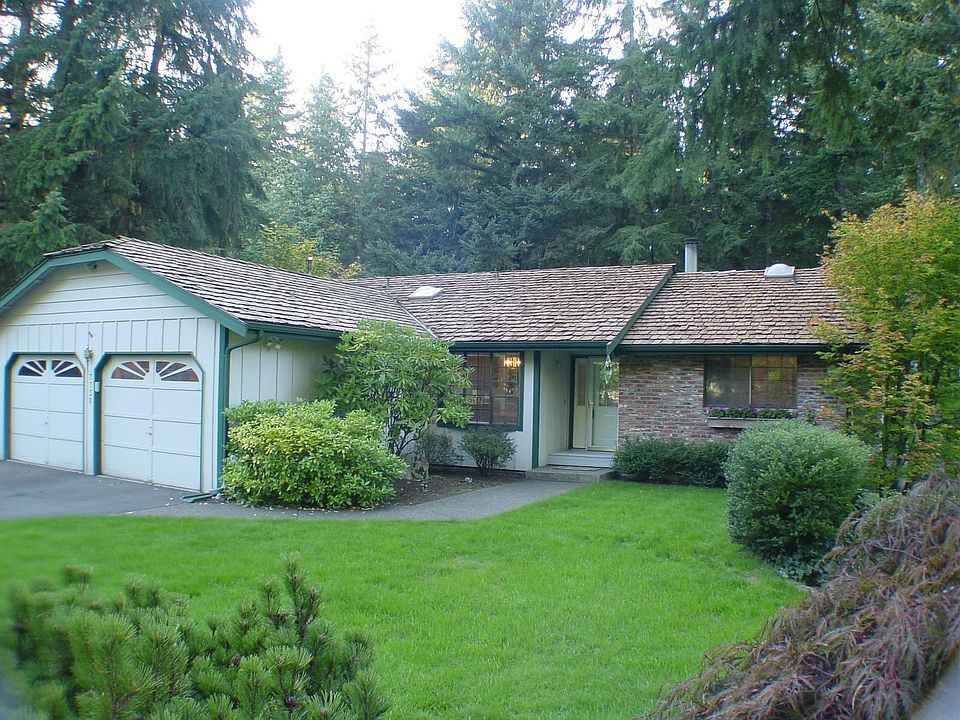 5 Bdrm, 2.5 Bth, Daylight Basement