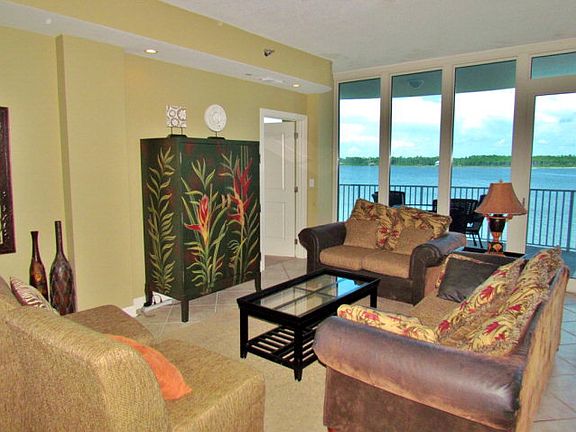 3rd image of 1940 W Beach Blvd APT 402