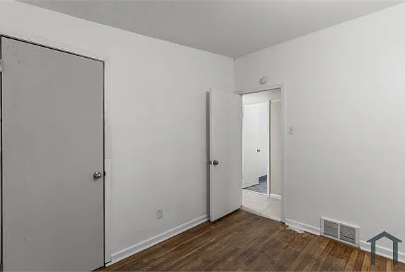 801 Thomas Ave — Photo 8