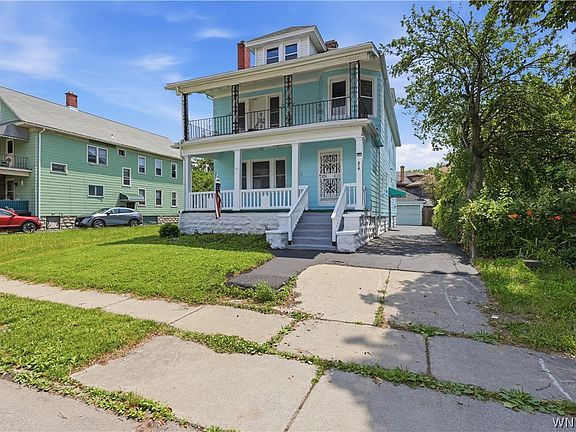 3rd image of 219 Loring Ave