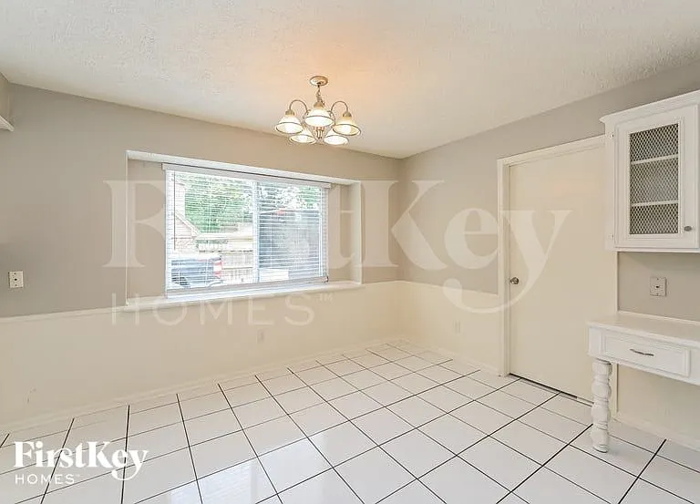 16010 Pebble Bend Dr — Photo 7