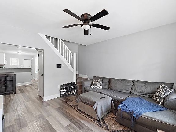 4th image of 2227 Lamotte St