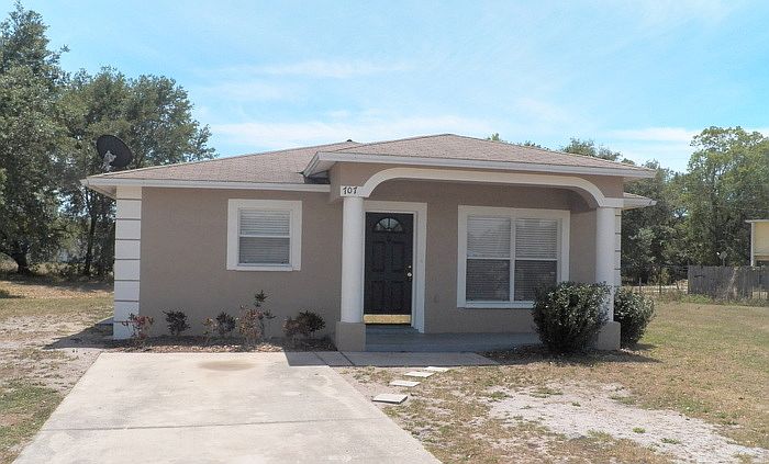 1st image of 707 Wiggins Ct