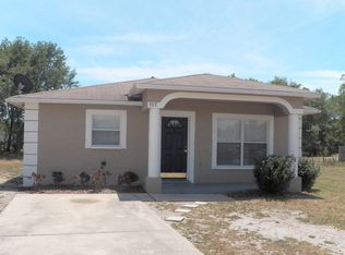 707 Wiggins Ct, Plant City, FL 33563