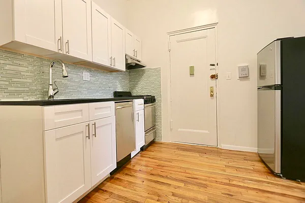 Rented by Compass | media 15