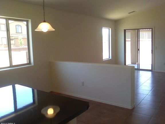 2nd image of 668 W Calle Tomlo