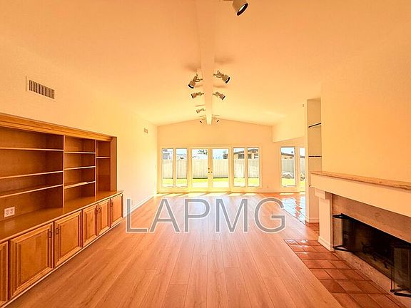3rd image of 18446 Wakecrest Dr