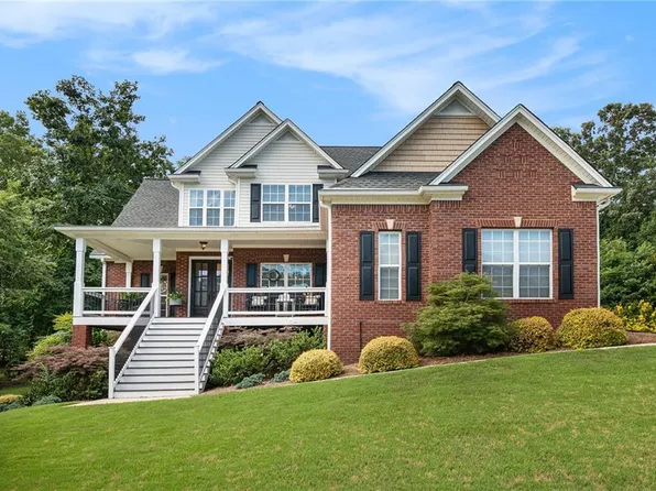 35 Mill Chase Ct, Hiram, GA 30141