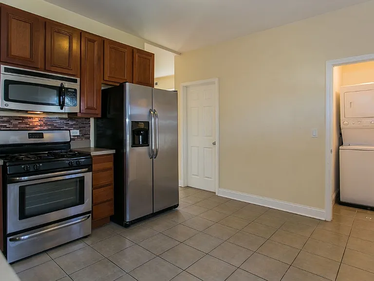 1636 N Spaulding Ave #1 — Photo 3