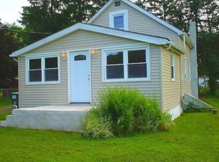 302 Boston St, Troy, NY 12182