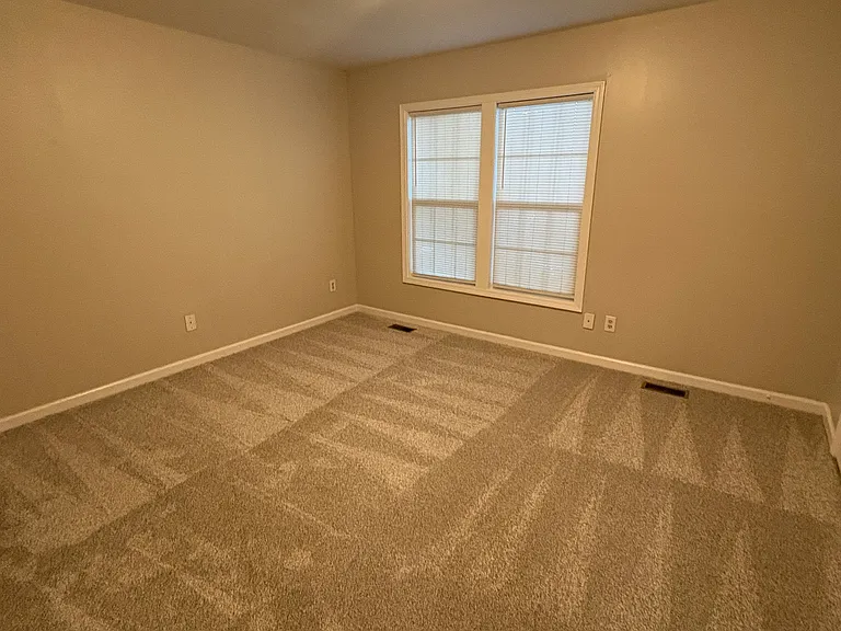 4303 Bona Ct — Photo 15