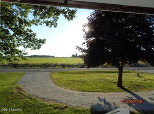 8960 Holden Rd, Baroda, MI 49101