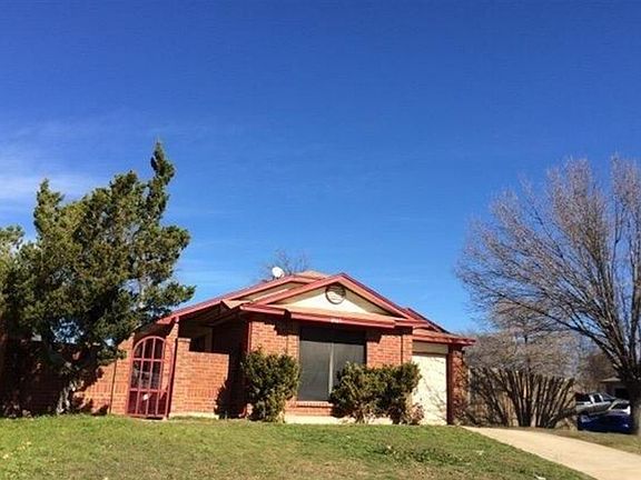 2nd image of 4749 Poppy Dr E