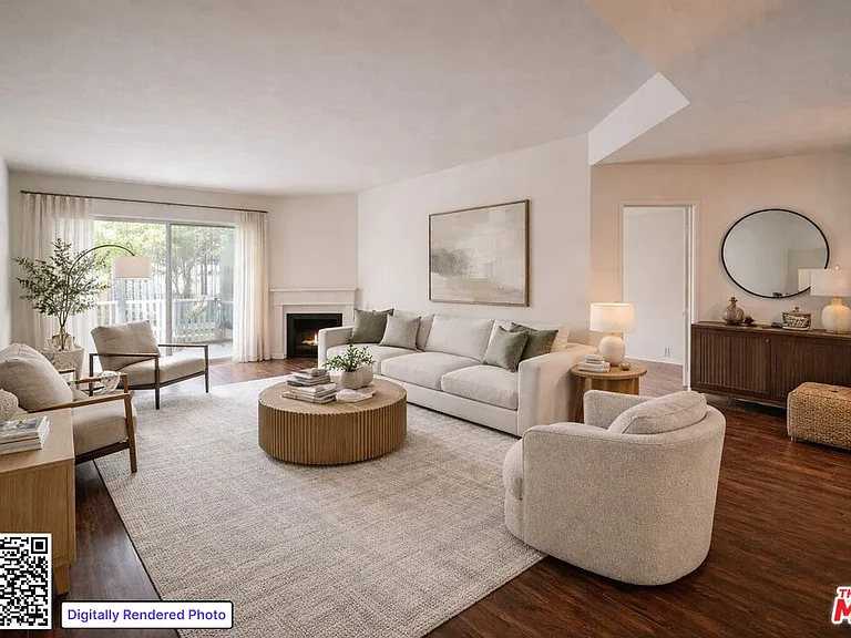 1440 Rexford Dr #105 — Photo 2