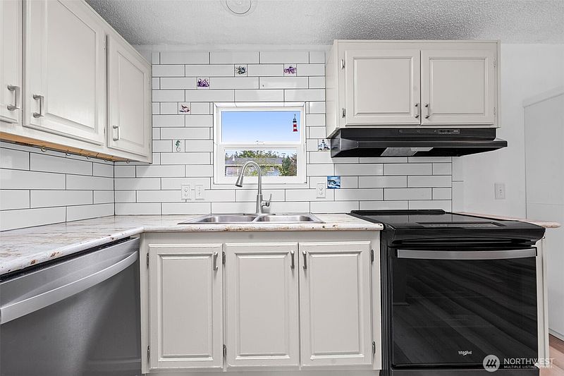 4th image of 1507 198 Place