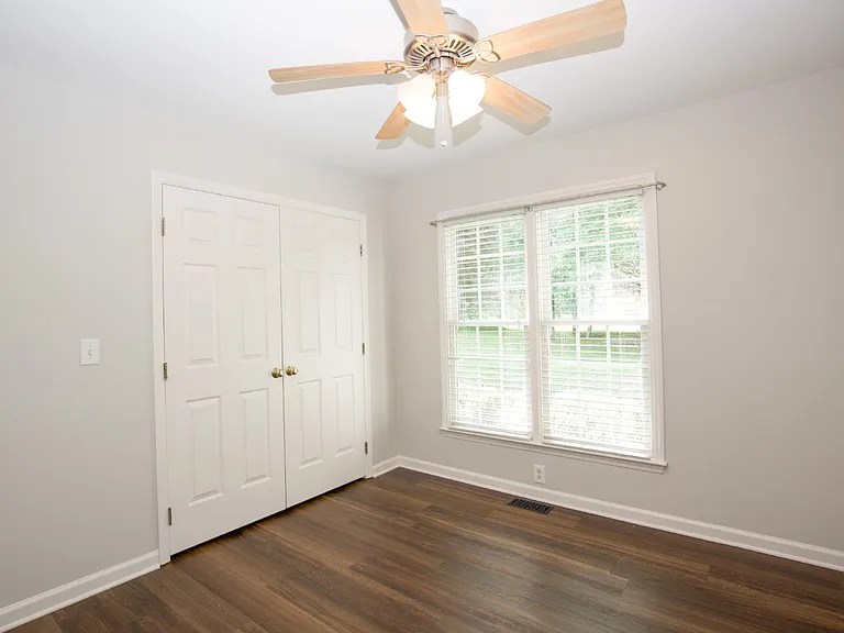 184 Olde Farm Rd — Photo 27
