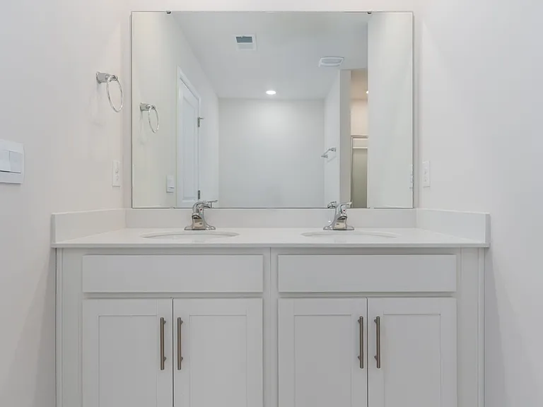242 Carrington Dr — Photo 33