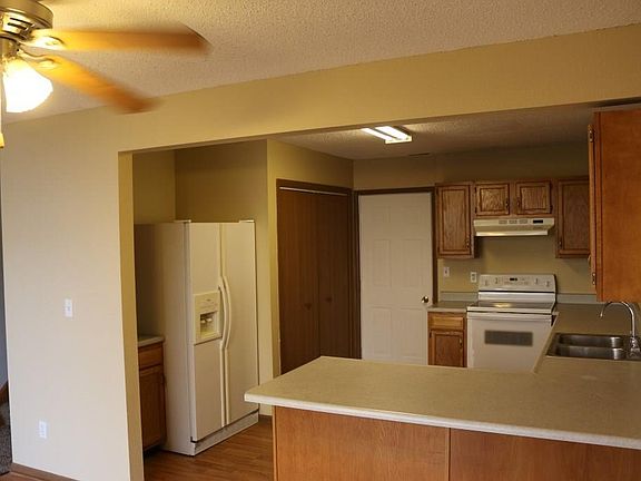 4th image of 7713 Misty Meadow Dr