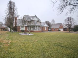 411 Sunnyside Ln, Columbia, TN 38401