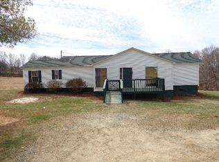 1179 Creasey Rd, Lawsonville, NC 27022