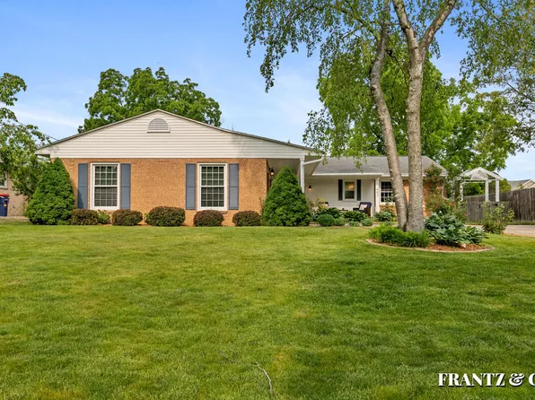 457 Bel Air Dr NE, Grand Rapids, MI 49503