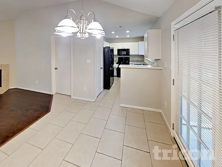 7814 Eastern Bluebird Dr — Photo 7