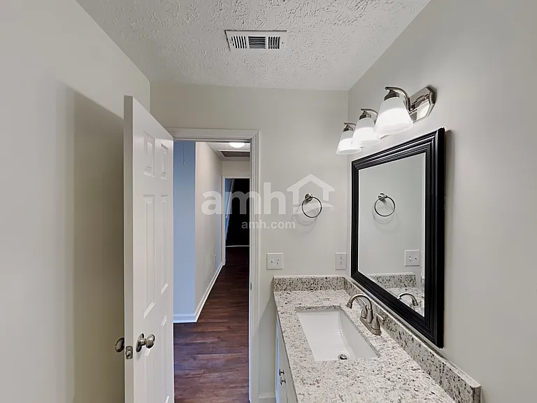 1856 Portview Dr — Photo 13
