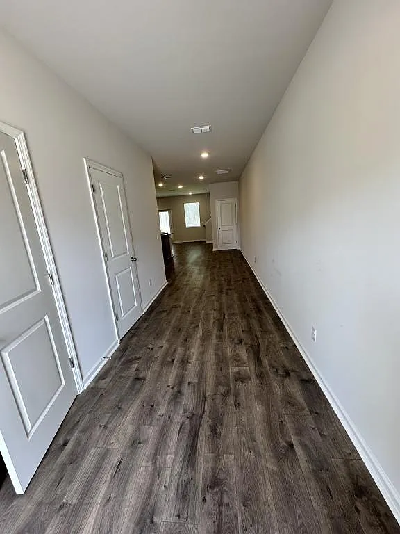 160 Benelli Dr — Photo 2