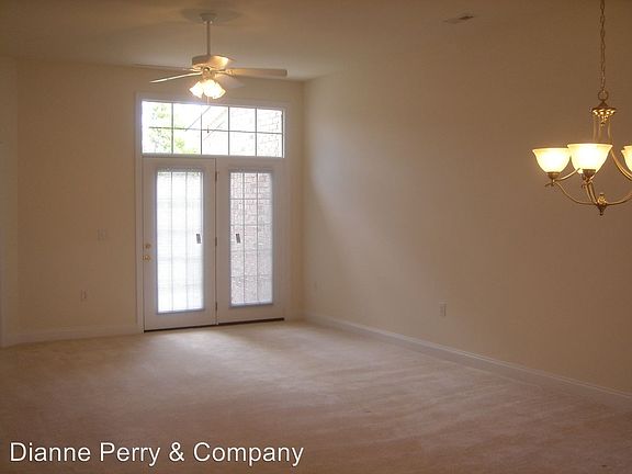3rd image of 624 Elfin Ct