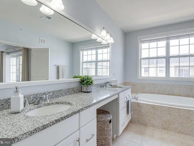 23564 Buckland Farm Ter — Photo 30