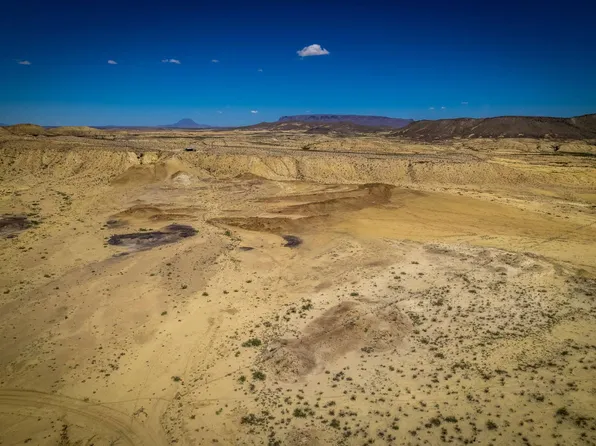 30 Mailbox Rd #3073, Alpine, TX 79830