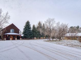 17985 Us Highway 14, Moorcroft, WY 82721