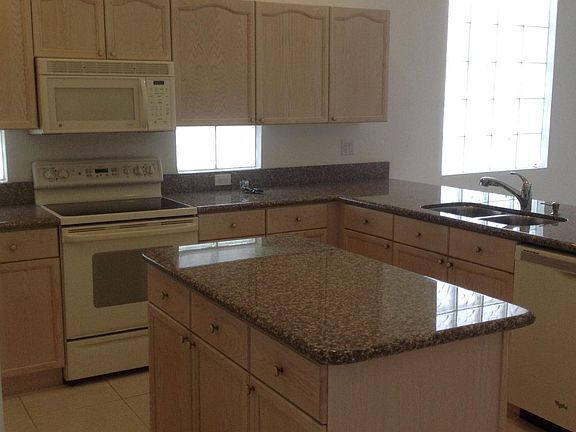 2nd image of 8107 Bellafiore Way