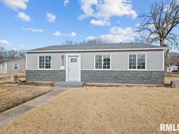 3805 10th Ave, Moline, IL 61265