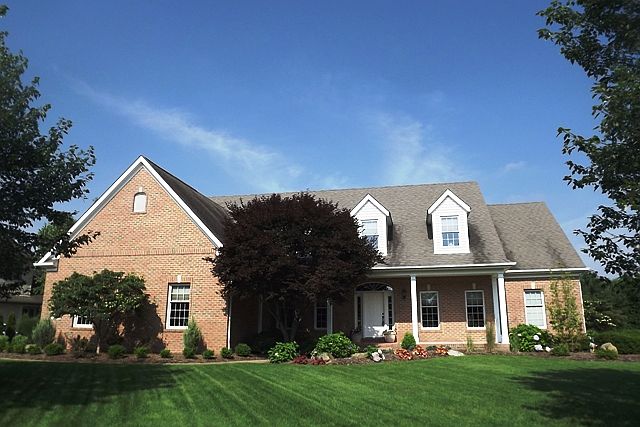 Beautiful all brick front