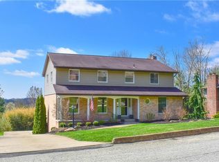 8 Northwood Rd, Greensburg, PA 15601