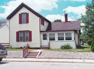 110 N Talmadge St, Shipshewana, IN 46565