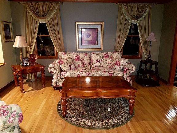 1Fl Living Rm