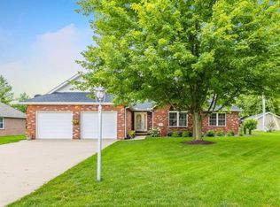 216 E Idlewood St, Morton, IL 61550