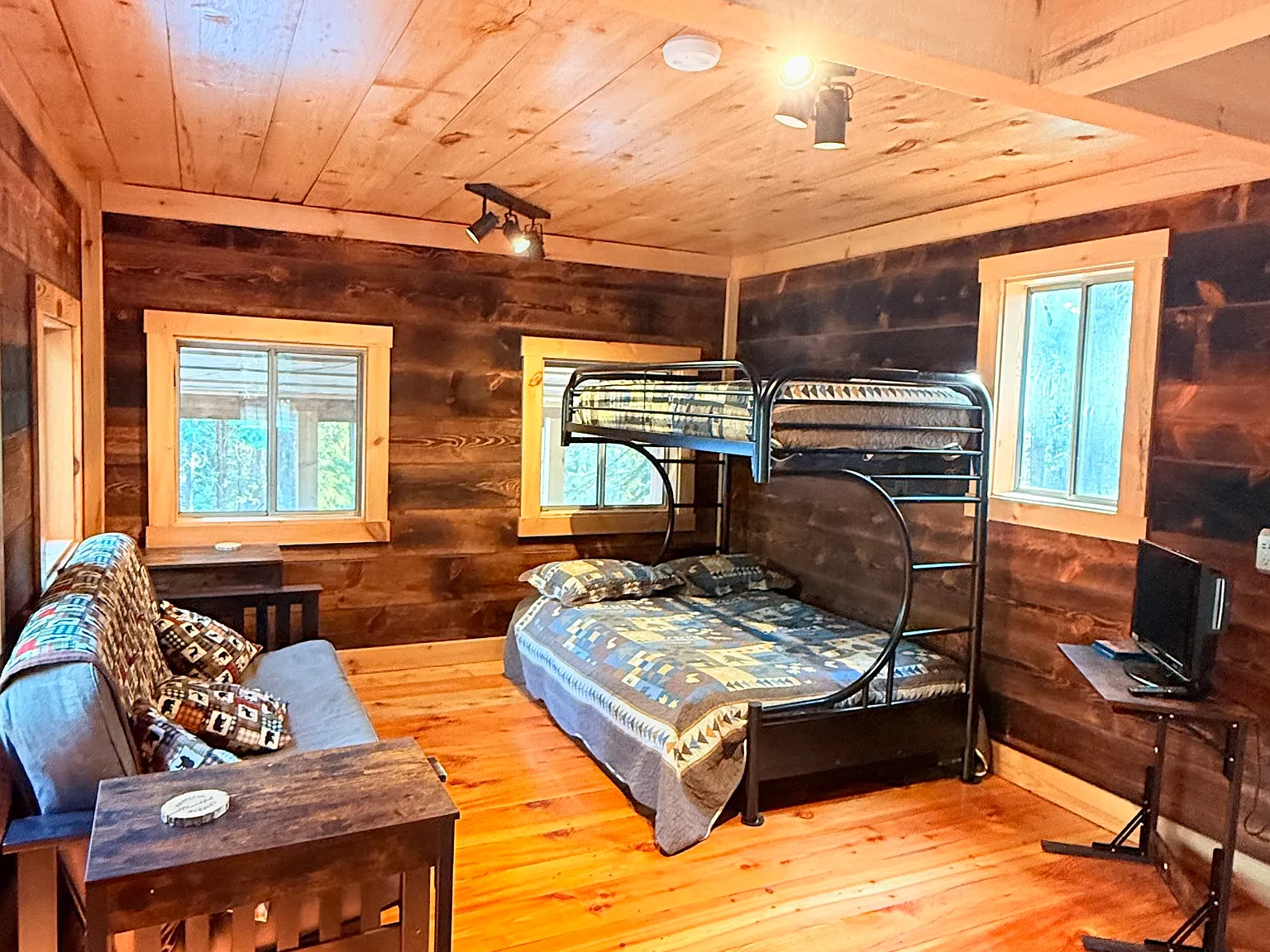 Studio, 500 sqft, $1,000 — Photo 4