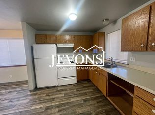 907 S 4th Ave #1, Yakima, WA 98902